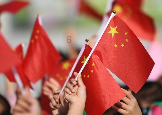 台源酒上线i茅台17分钟售罄,贵州茅台暂居上市公司归母净利润榜首,发展势头良好